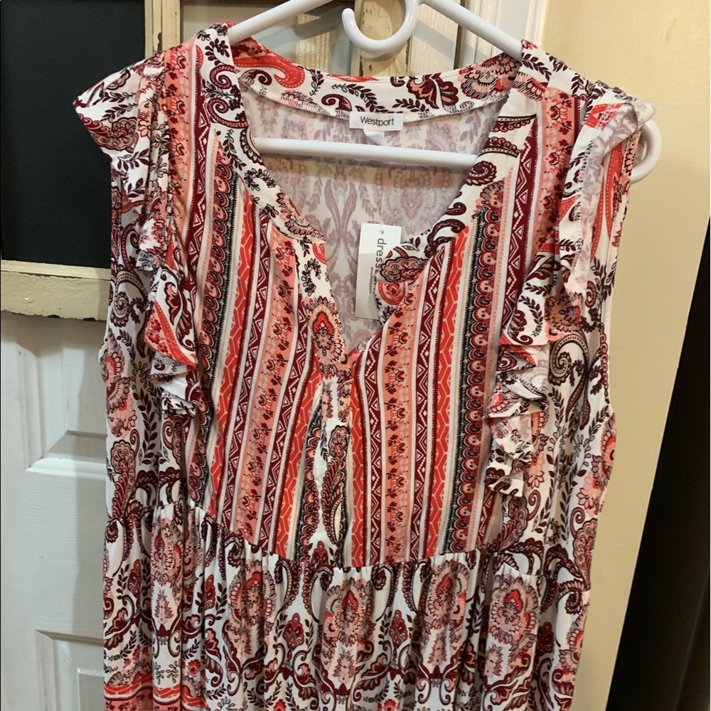 Women’s cap flutter sleeve floral pattern top